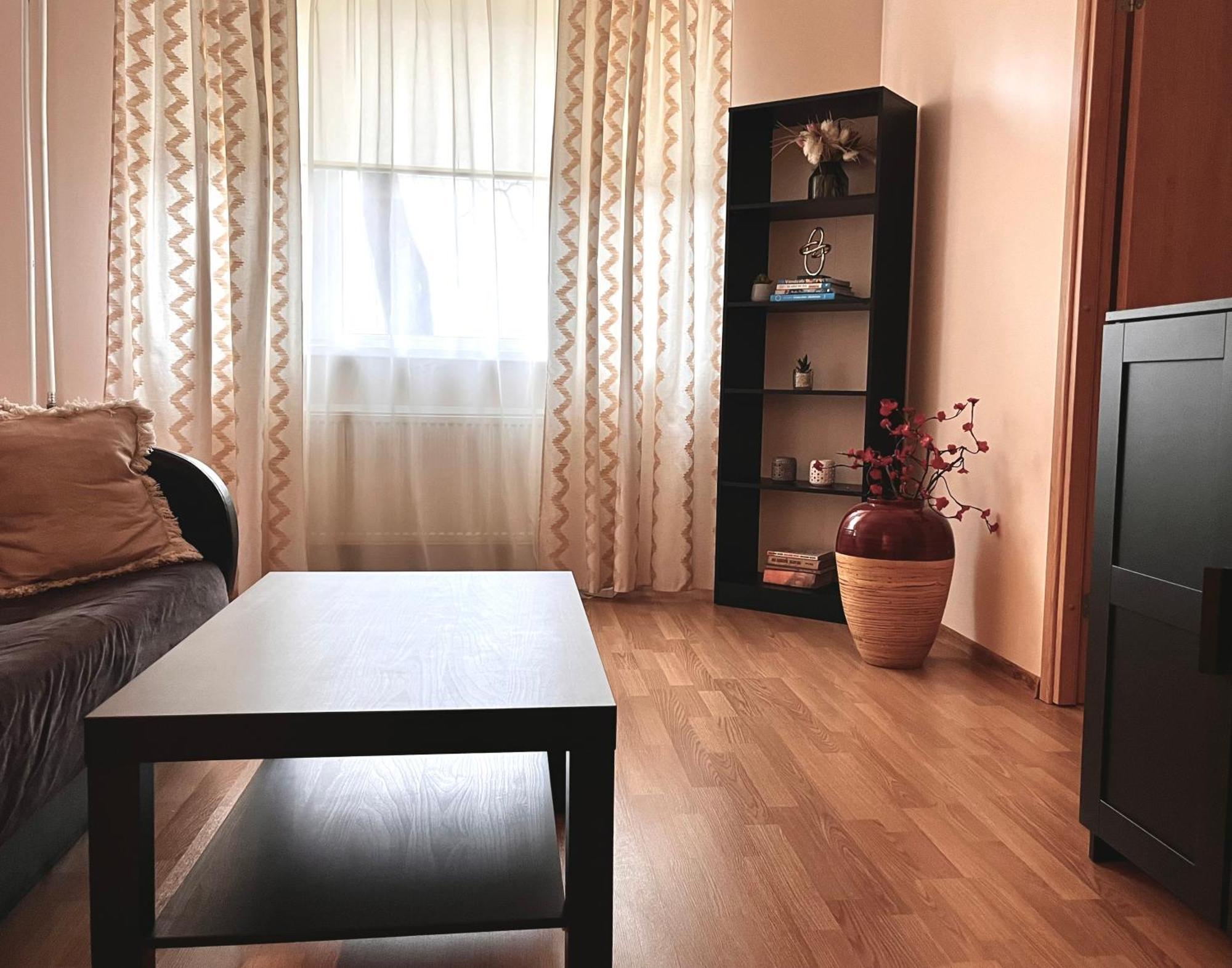 Struve Apartment City Centre Тарту Екстер'єр фото